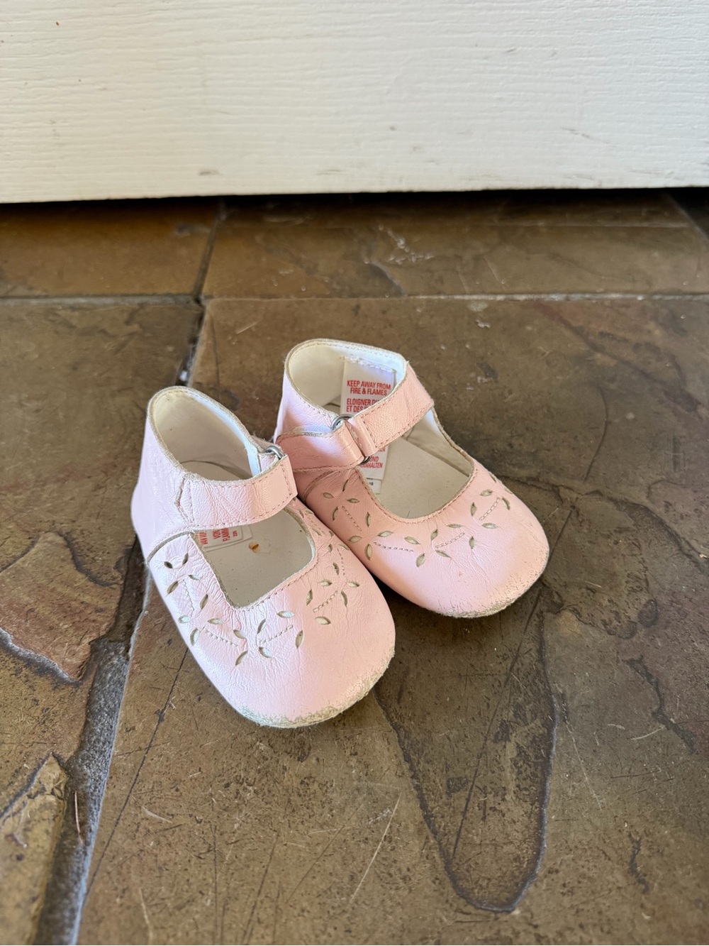 VTG Girls Pink Mary Jane Shoes Size 6-12mo